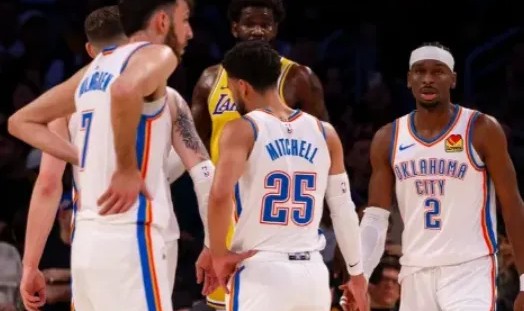 乐鱼app下载页-太残暴了！雷霆连续3场比赛至少赢对手35分，NBA历史首队
